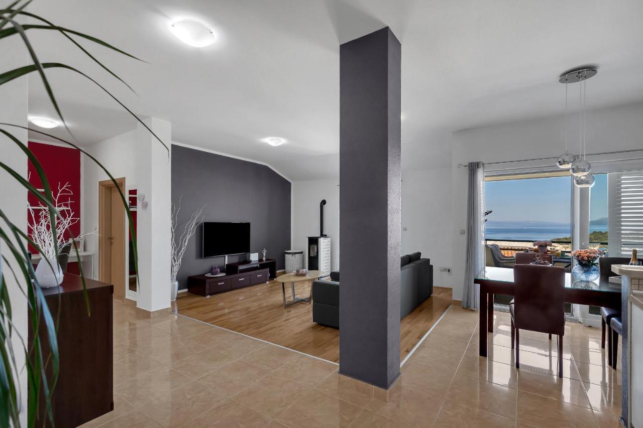 Stunning City View Apartment Макарска Экстерьер фото